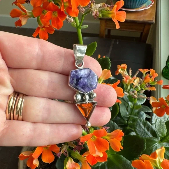 Vintage Navajo Artisan Thomas Francisco Sterling Silver Charoite Amber Pendant. - Picture 9 of 16